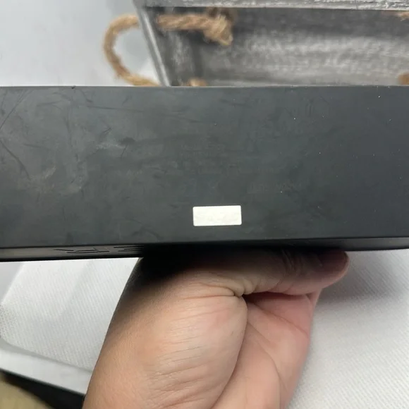 ANKER - Picture 4 of 4